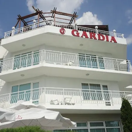 Gardia فندق